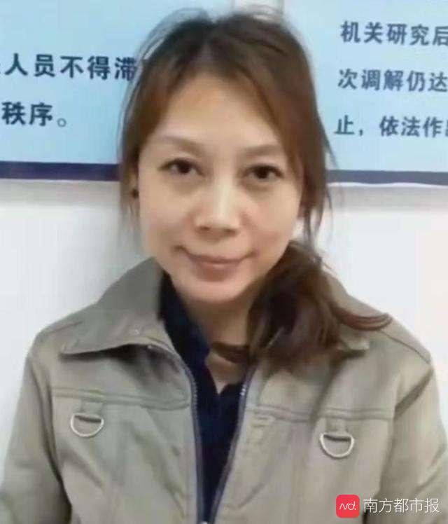 出生在赣北小城九江,父母是当地一家石油公司职工,劳荣枝长得漂亮